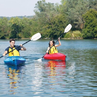Khu chèo thuyền Kayak