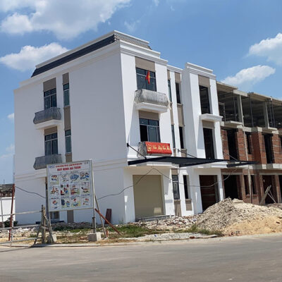 Xây dựng nhà phố tại dự án