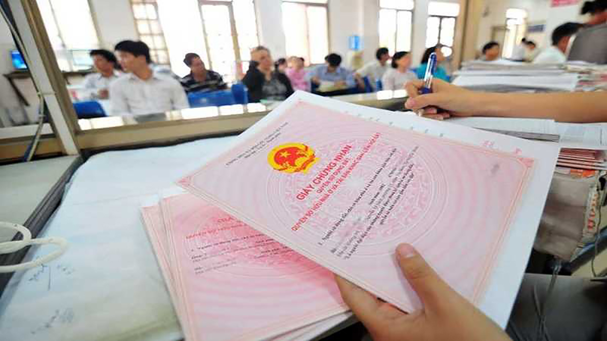 Đến các văn phòng công chứng để kiểm tra