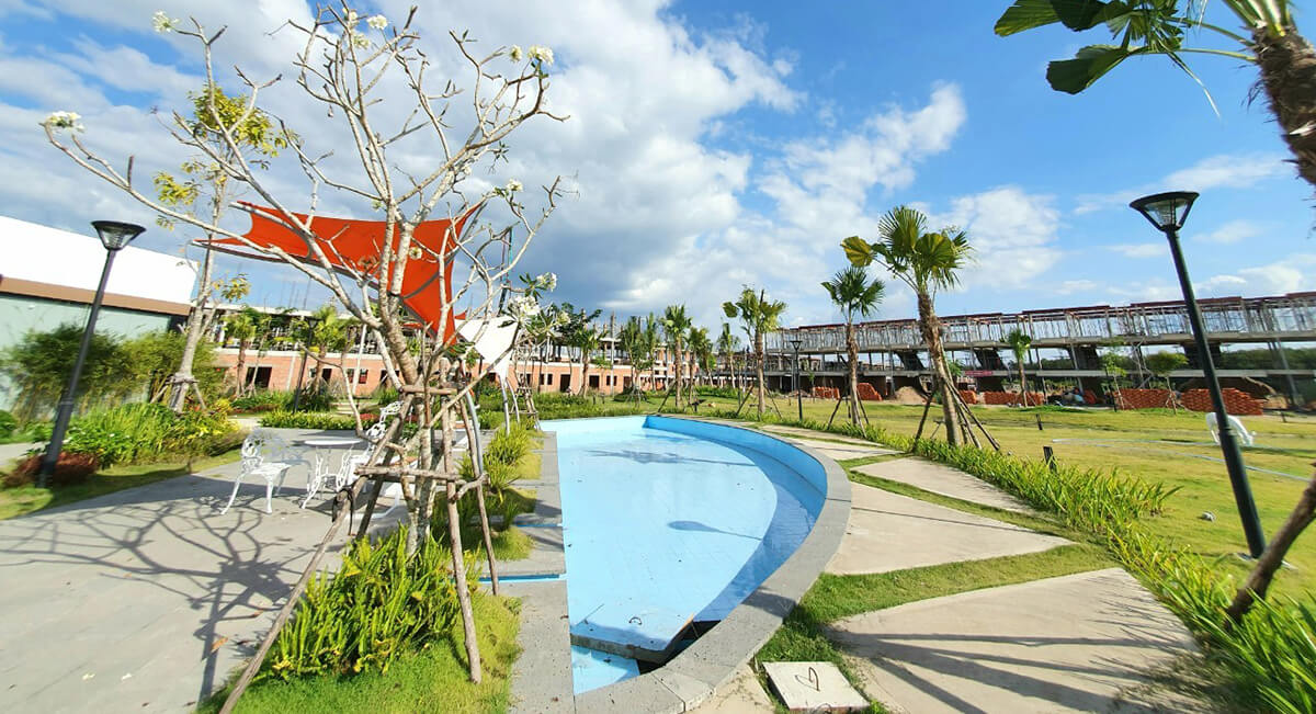 Quy hoạch với không gian rộng