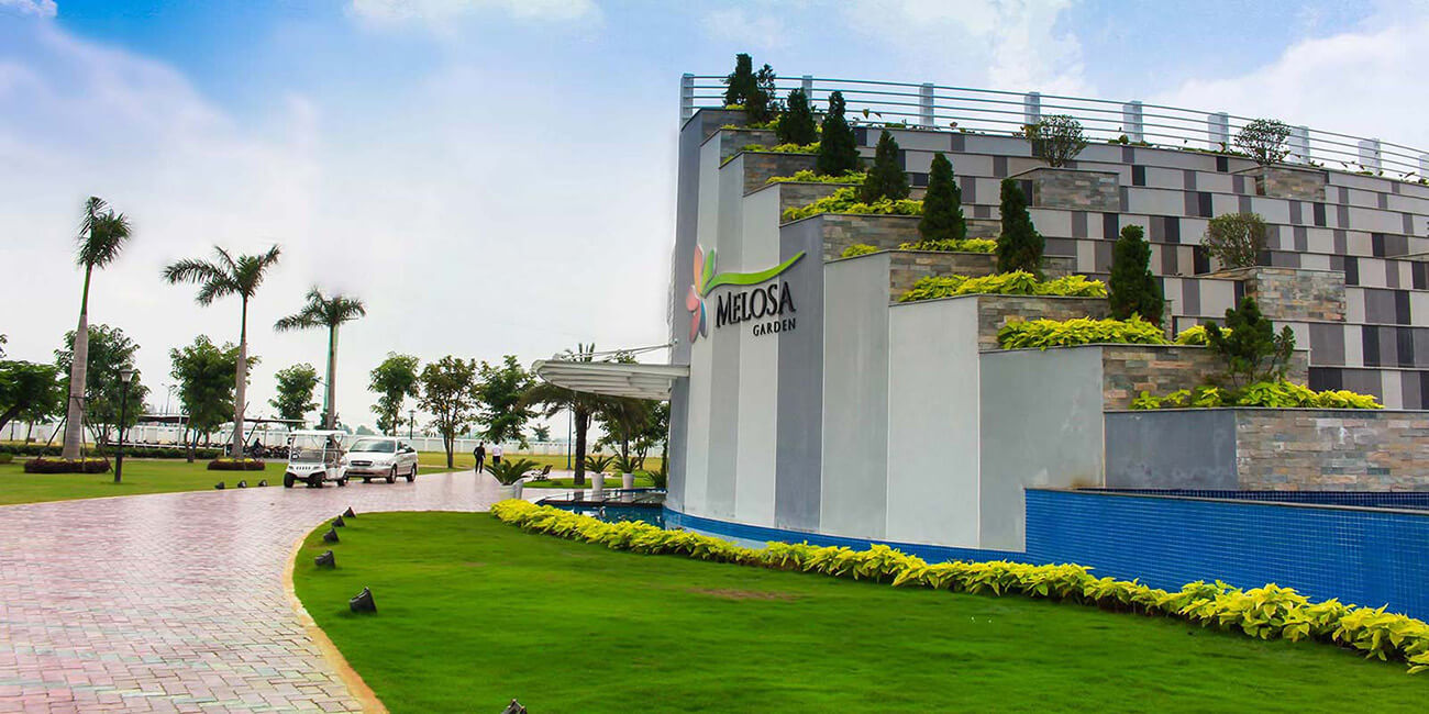 Lối đi bộ rộng
