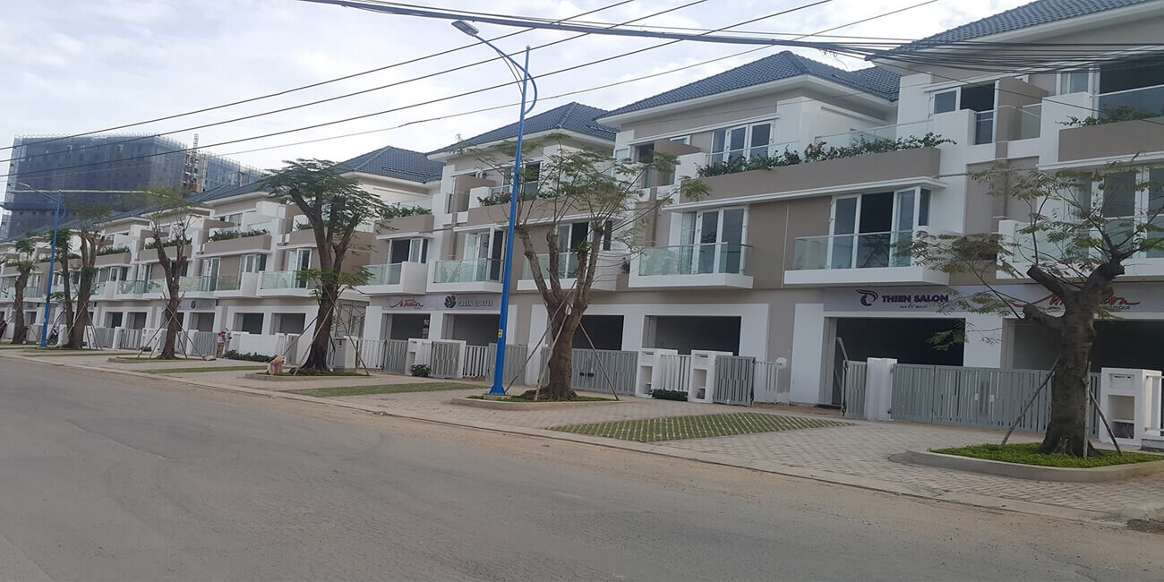 Pháp lý và tiến độ xây dựng nhà phố Merita