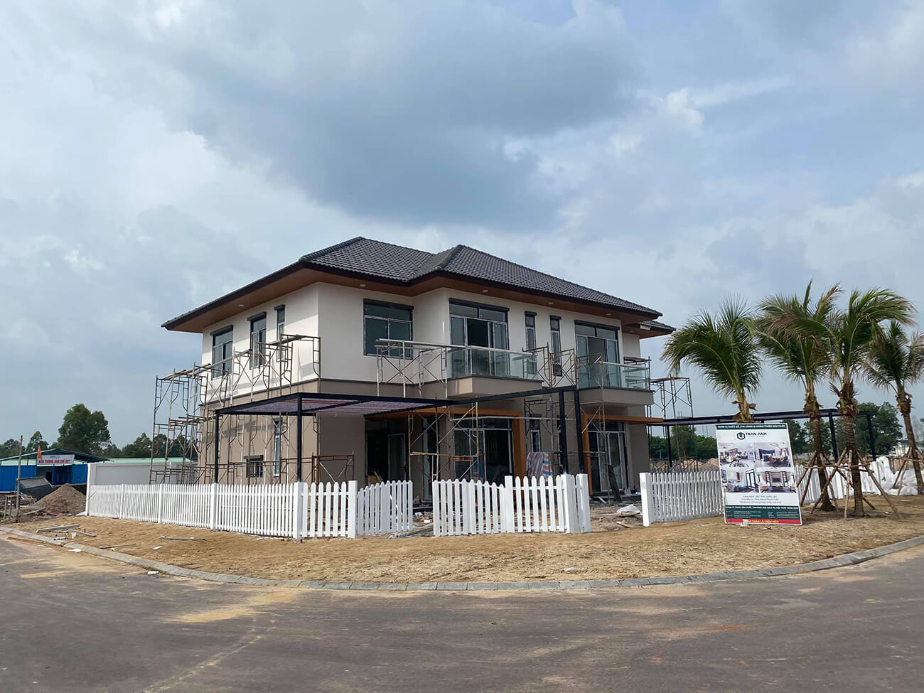 Biệt thự đơn lập được xây dựng sang trọng