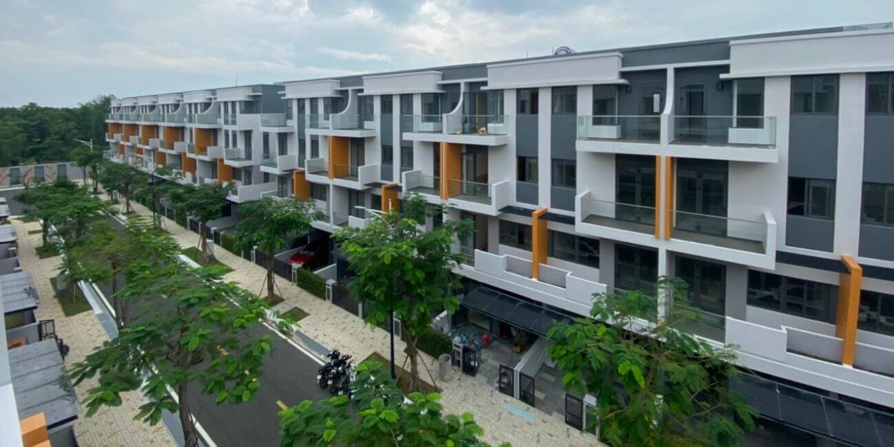 Dãy nhà phố Lovera Premier